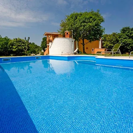 Gasthuis Vrtline In * Istrien Krnica